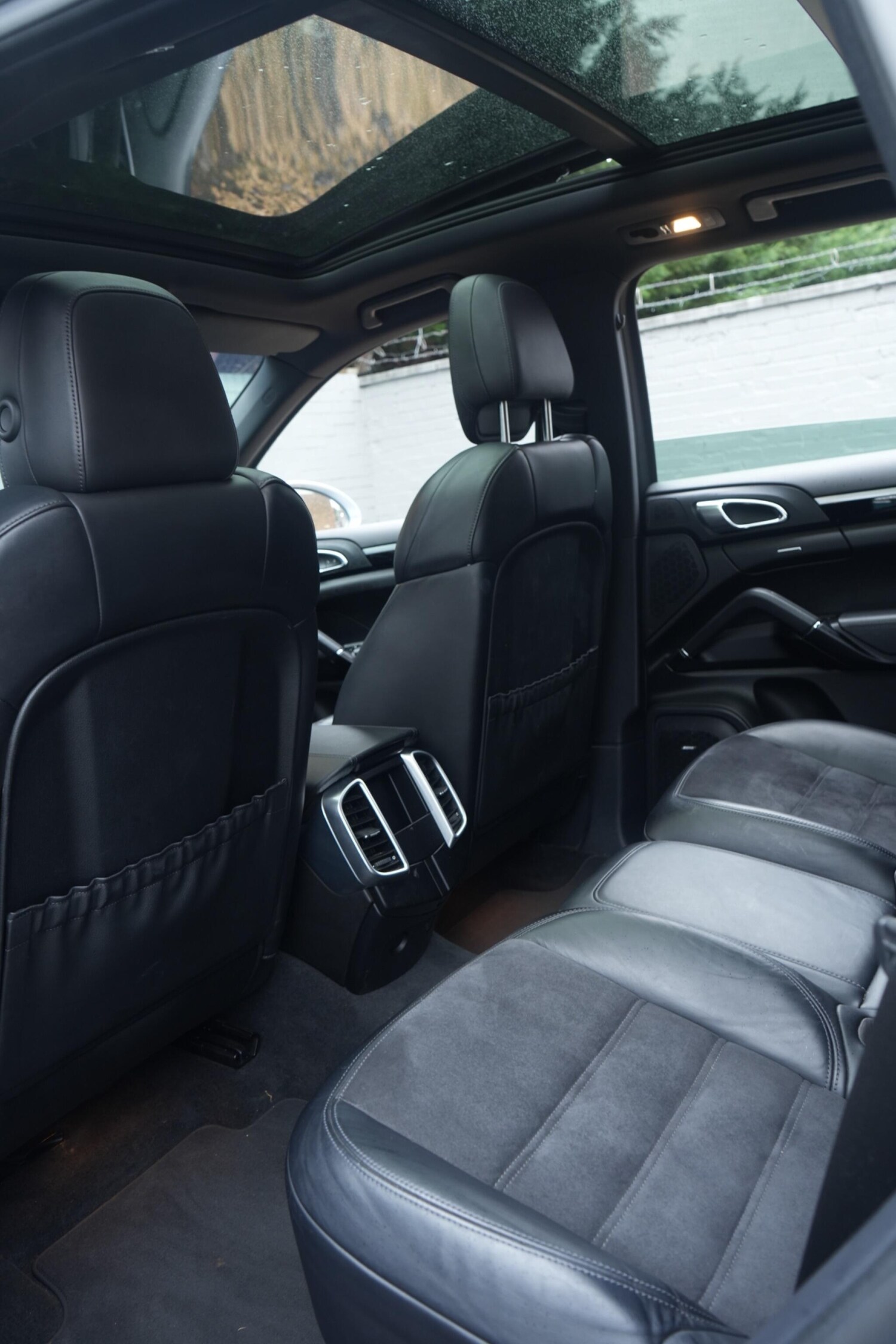 Used Porsche Cayenne 2017 for sale - 77387664: Photo 44