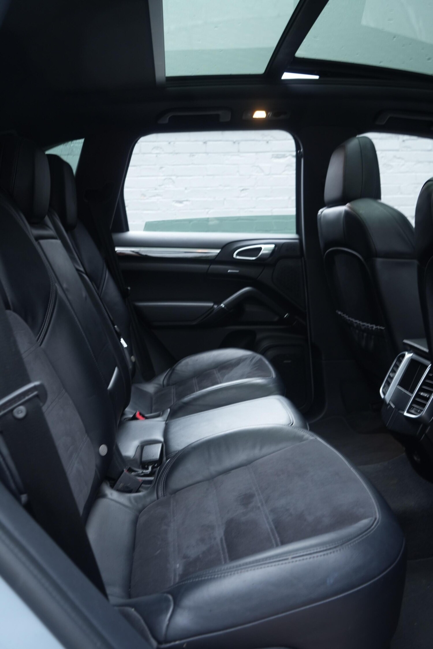 Used Porsche Cayenne 2017 for sale - 77387664: Photo 46