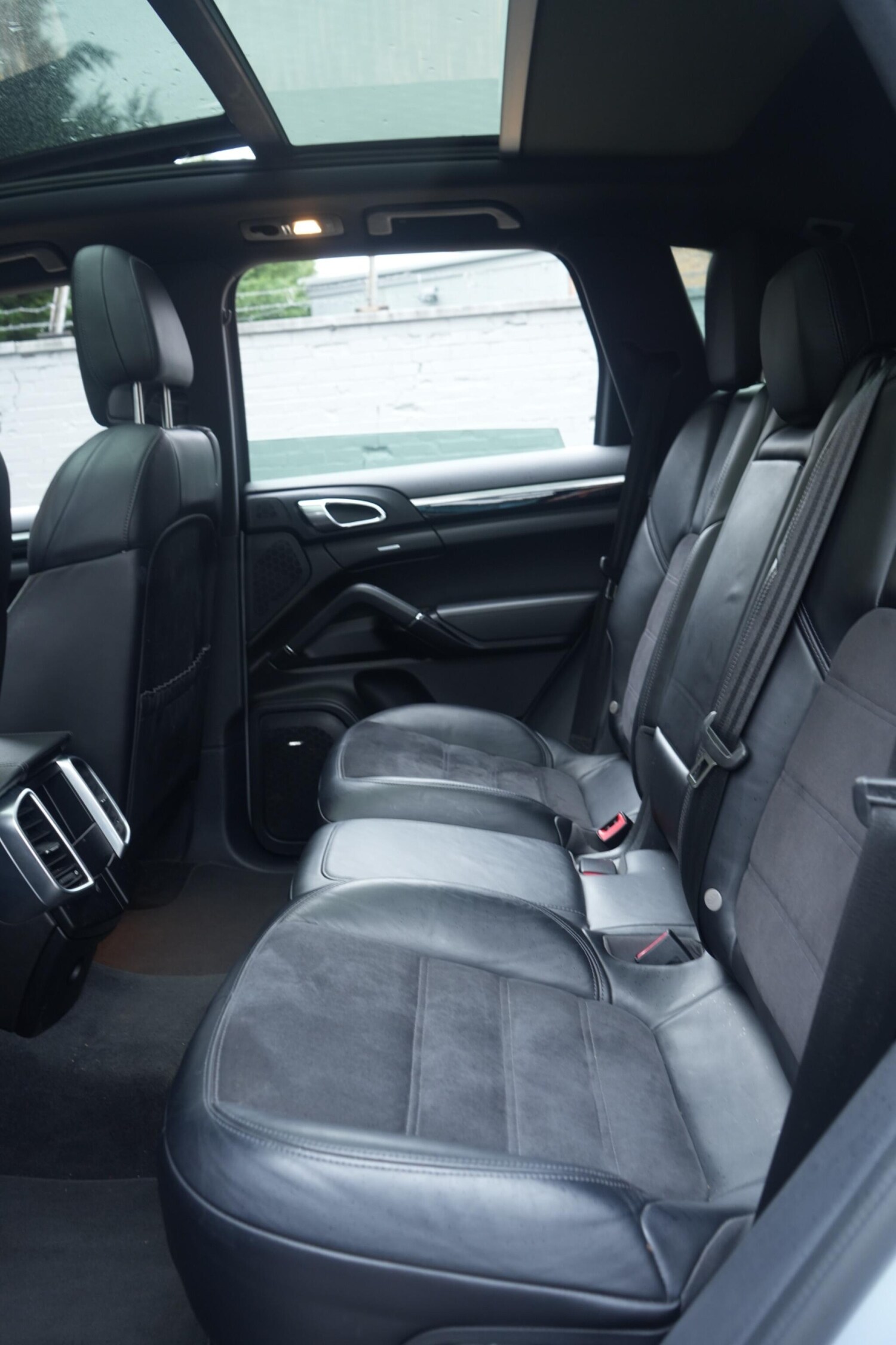 Used Porsche Cayenne 2017 for sale - 77387664: Photo 47