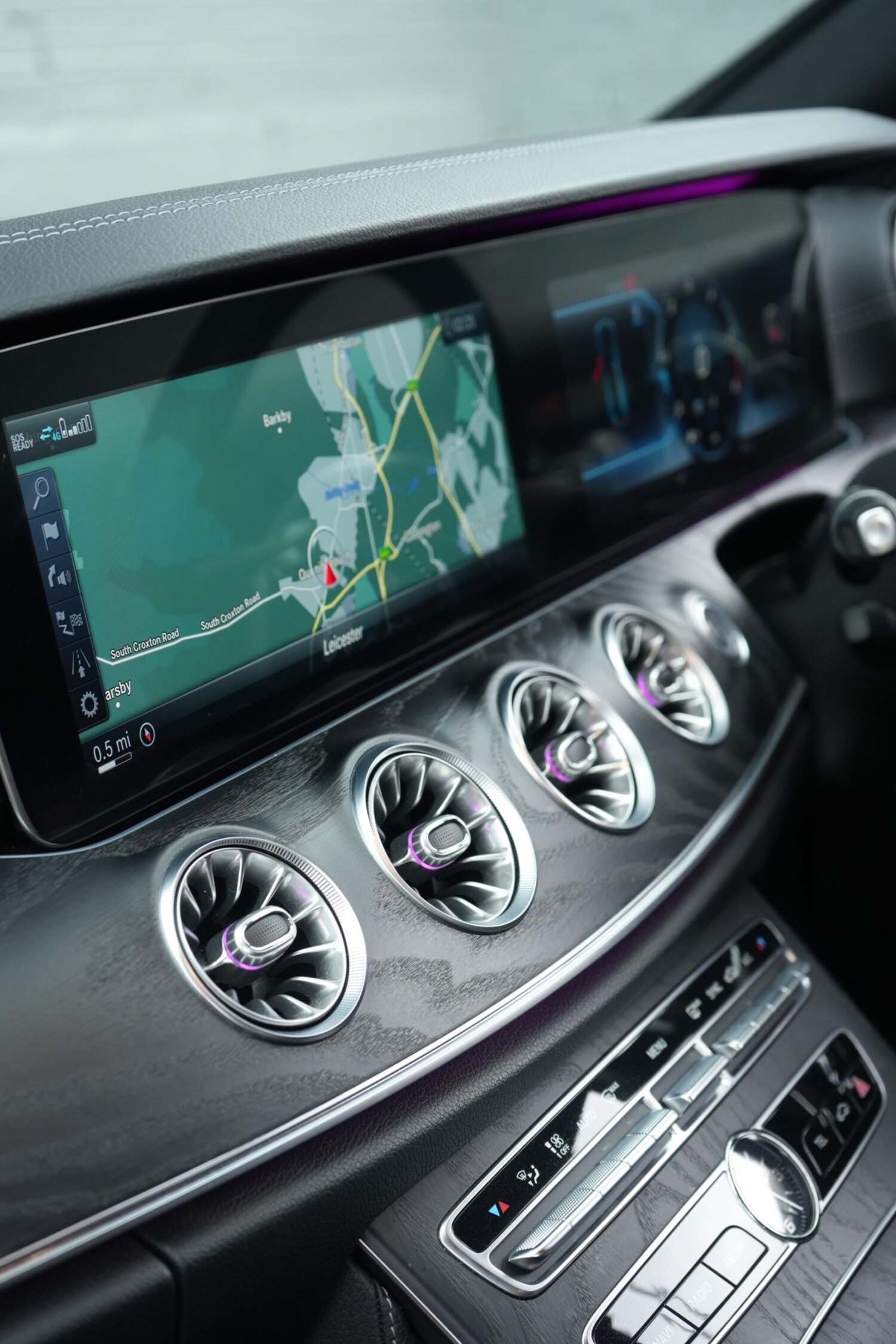 Used Mercedes-Benz E Class for sale - 77808031: Photo 31