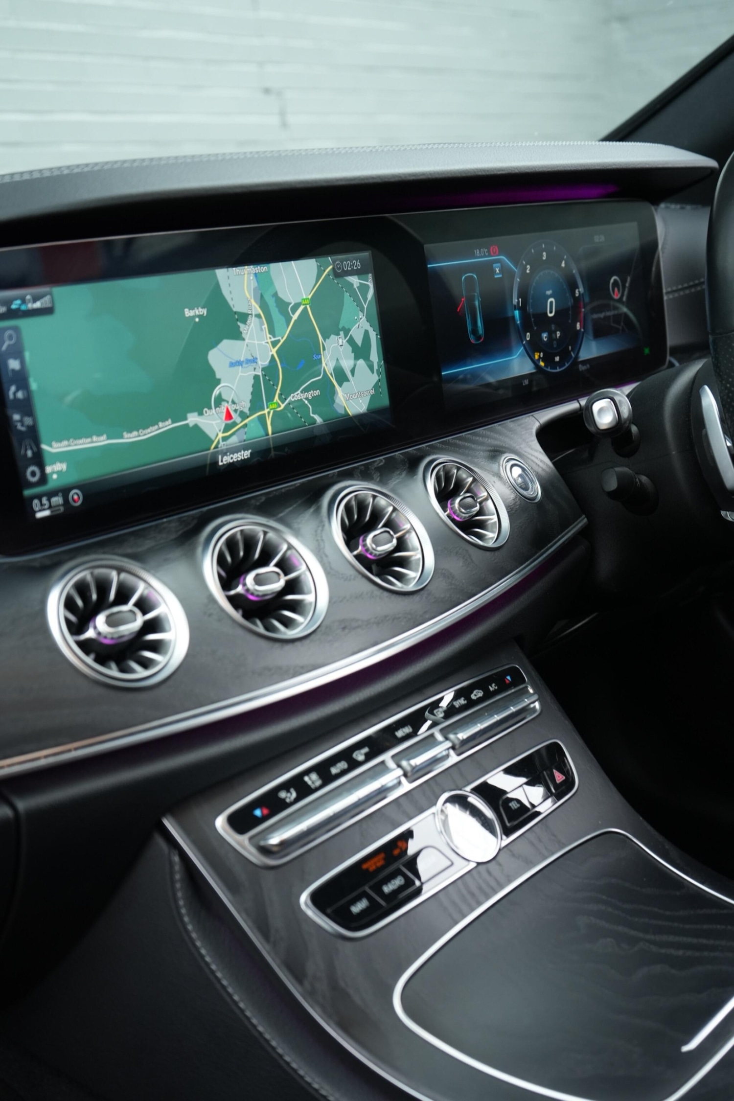 Used Mercedes-Benz E Class for sale - 77808031: Photo 4