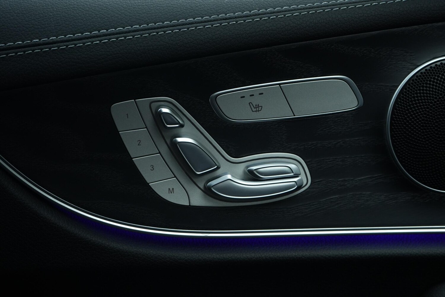 Used Mercedes-Benz E Class for sale - 77808031: Photo 72