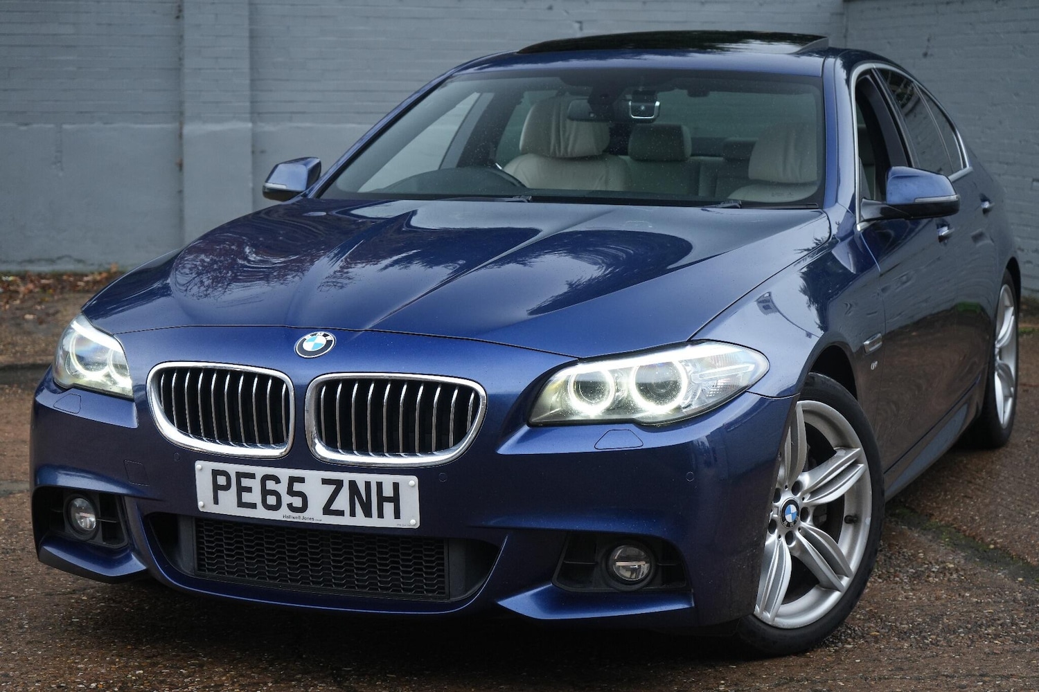 Used BMW 5 Series 2015 for sale - 76823519: Photo 1