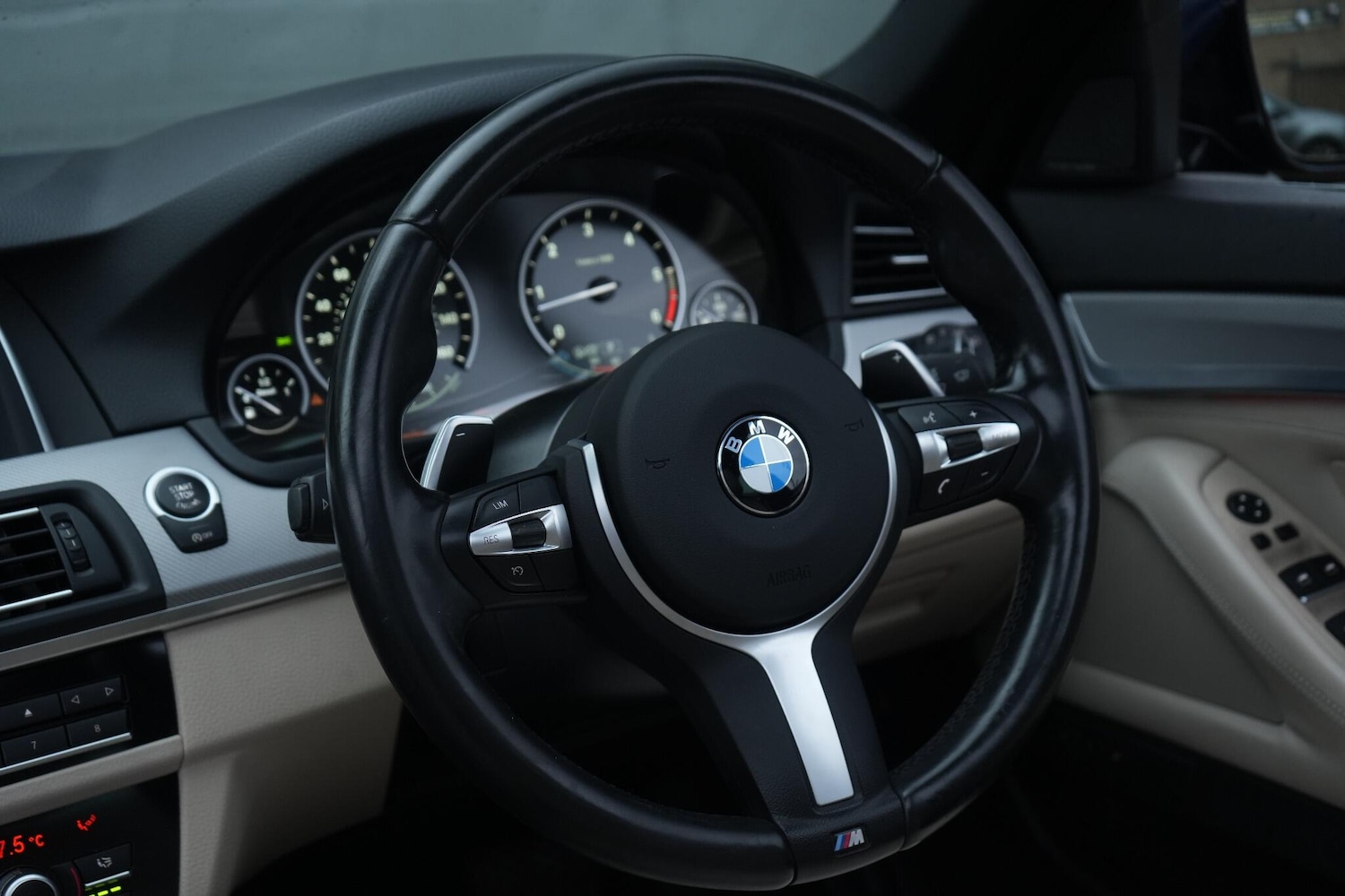 Used BMW 5 Series 2015 for sale - 76823519: Photo 41