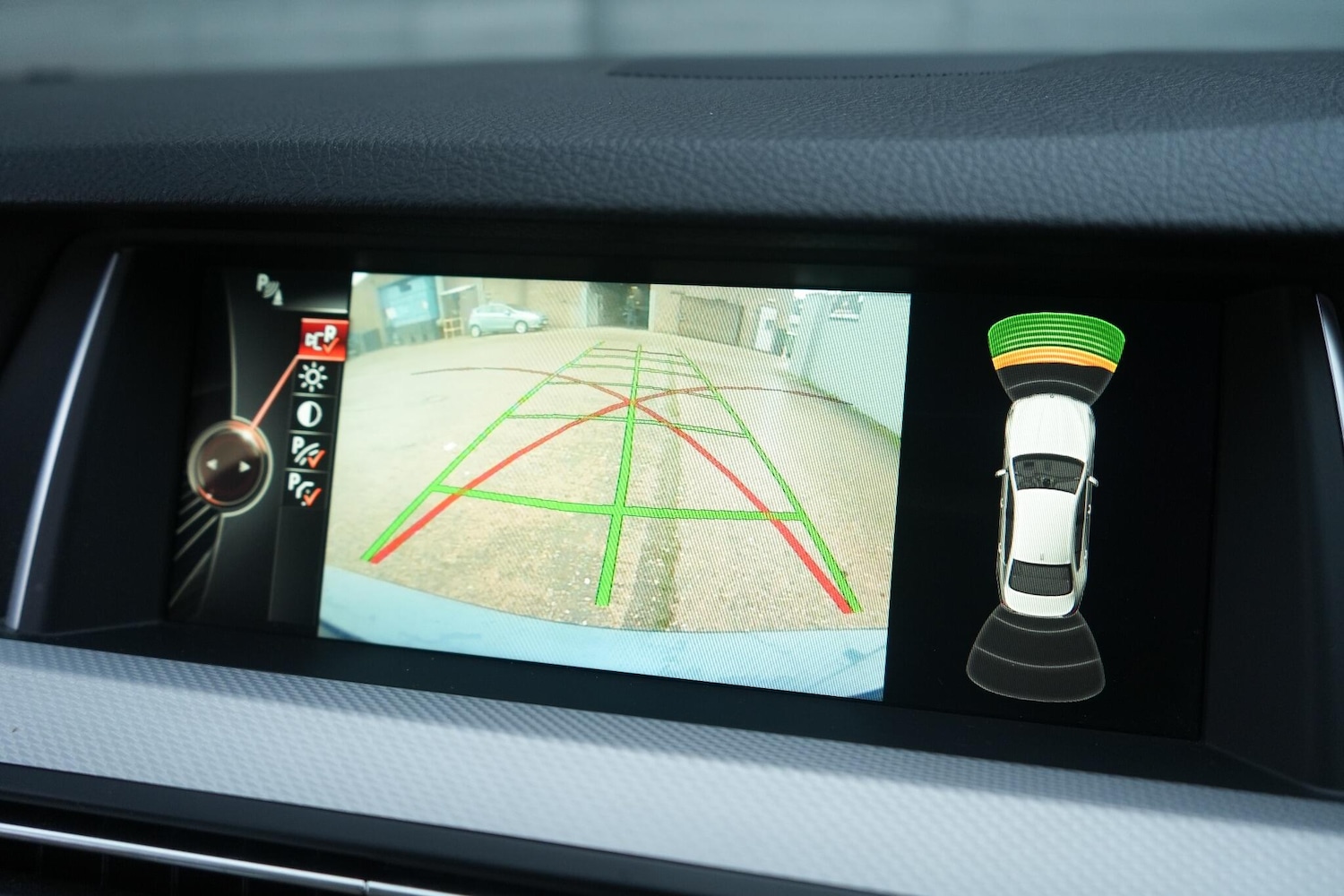 Used BMW 5 Series 2015 for sale - 76823519: Photo 8