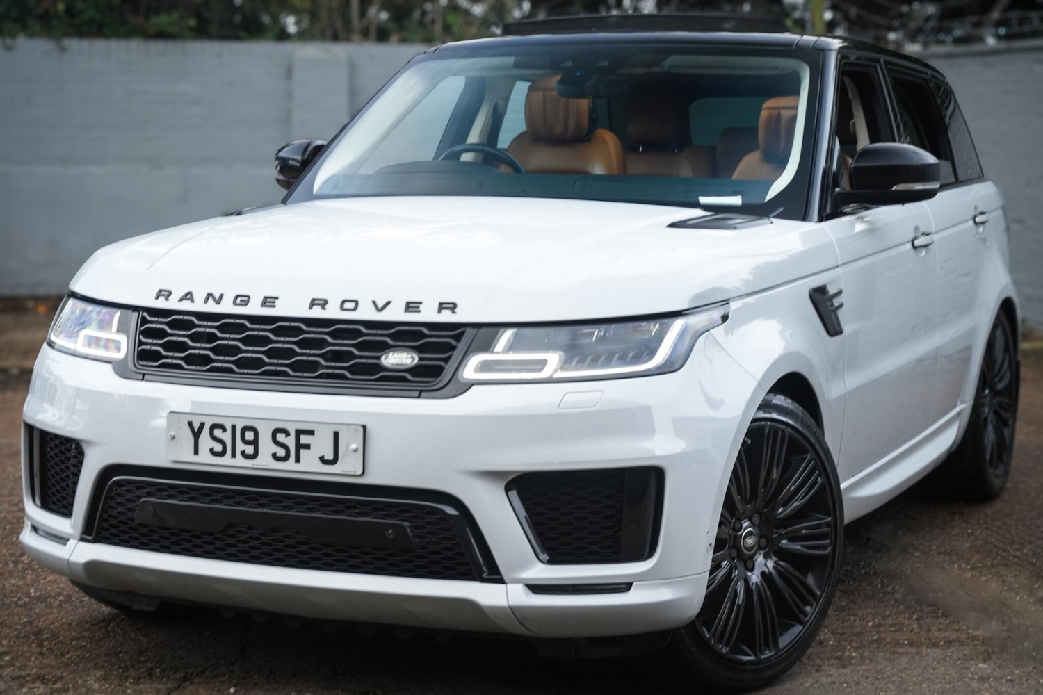 Used Land Rover Range Rover Sport 2019 for sale - 76839341: Photo 1