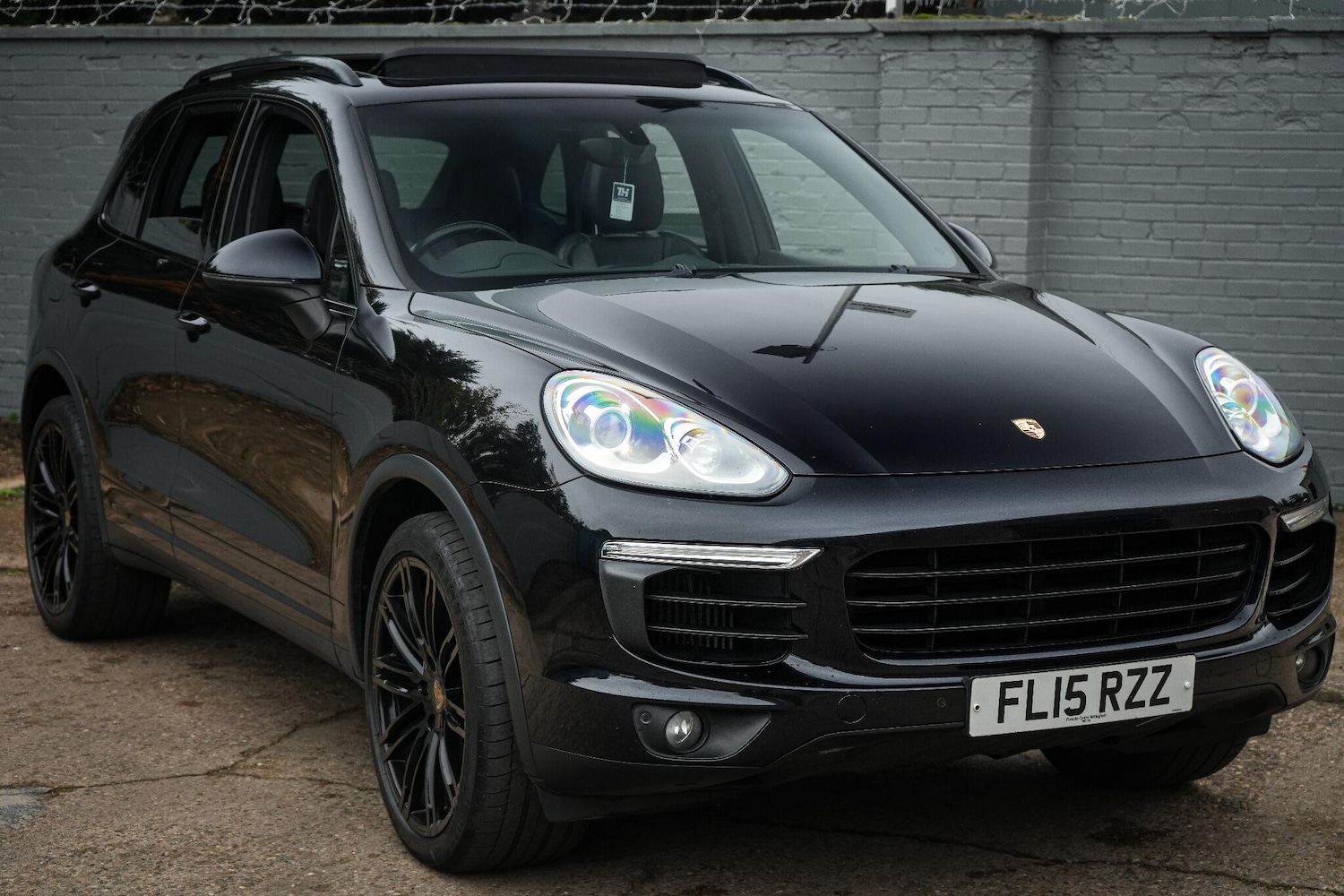 Used Porsche Cayenne 2015 for sale - 76995743: Photo 11