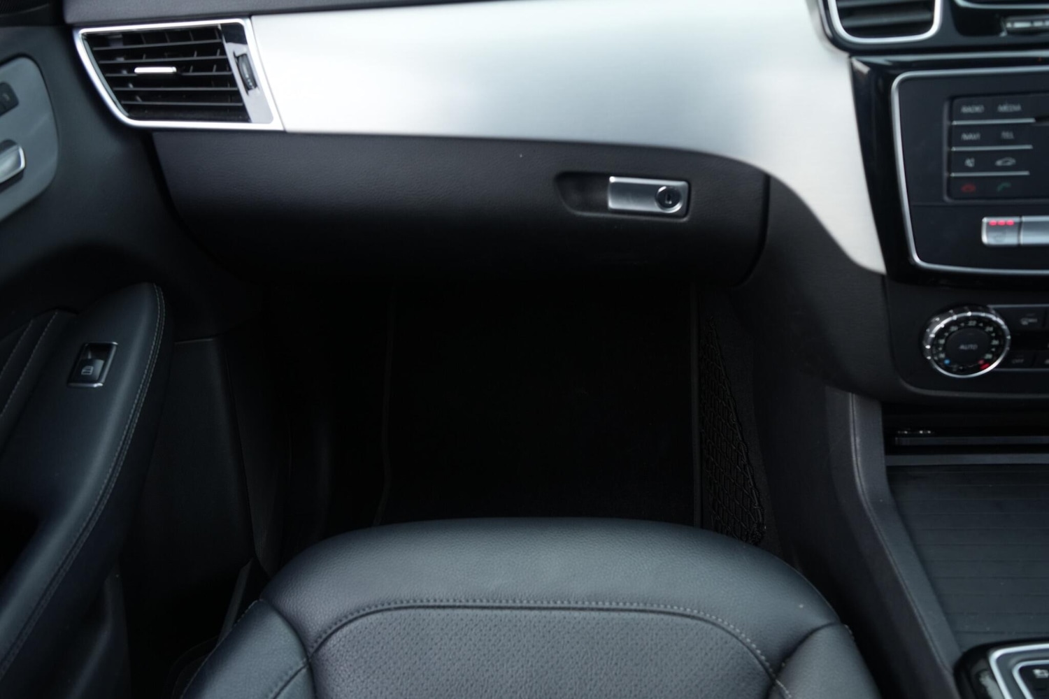 Used Mercedes-Benz GLE 2018 for sale - 77598472: Photo 30