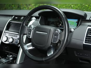 Used Land Rover Discovery 2019 for sale - 78965763: Photo