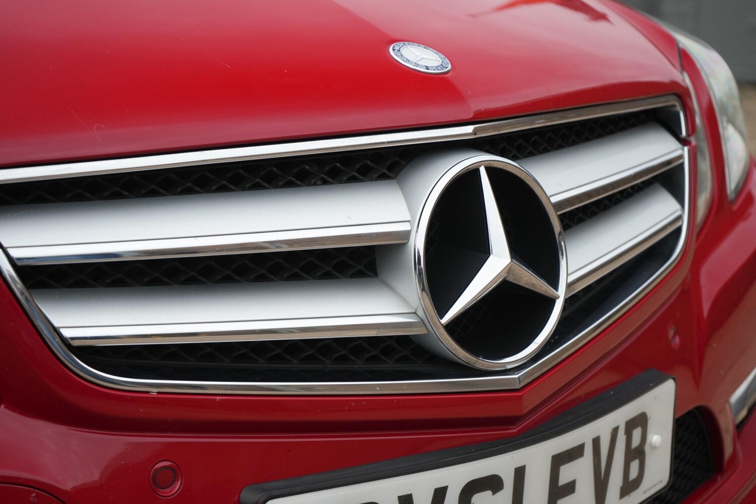 Used Mercedes-Benz E Class 2011 for sale - 76361511: Photo 10