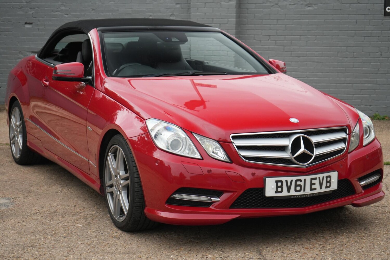 Used Mercedes-Benz E Class 2011 for sale - 76361511: Photo 16