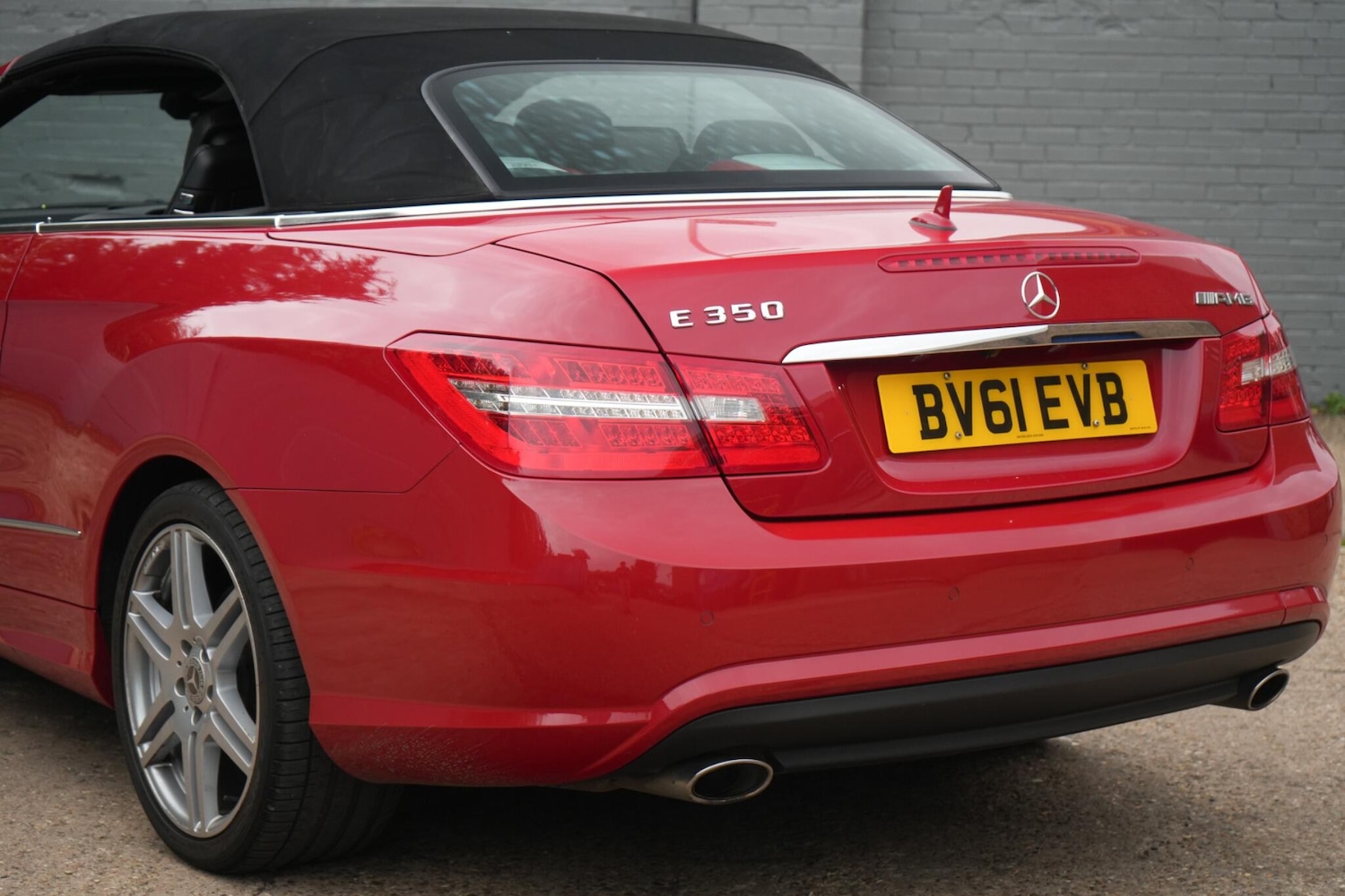 Used Mercedes-Benz E Class 2011 for sale - 76361511: Photo 23