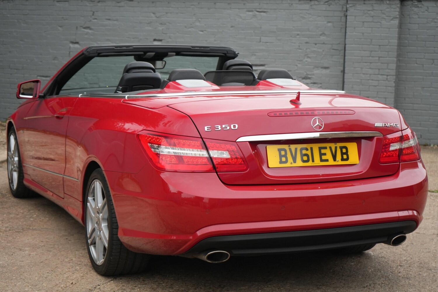 Used Mercedes-Benz E Class 2011 for sale - 76361511: Photo 26