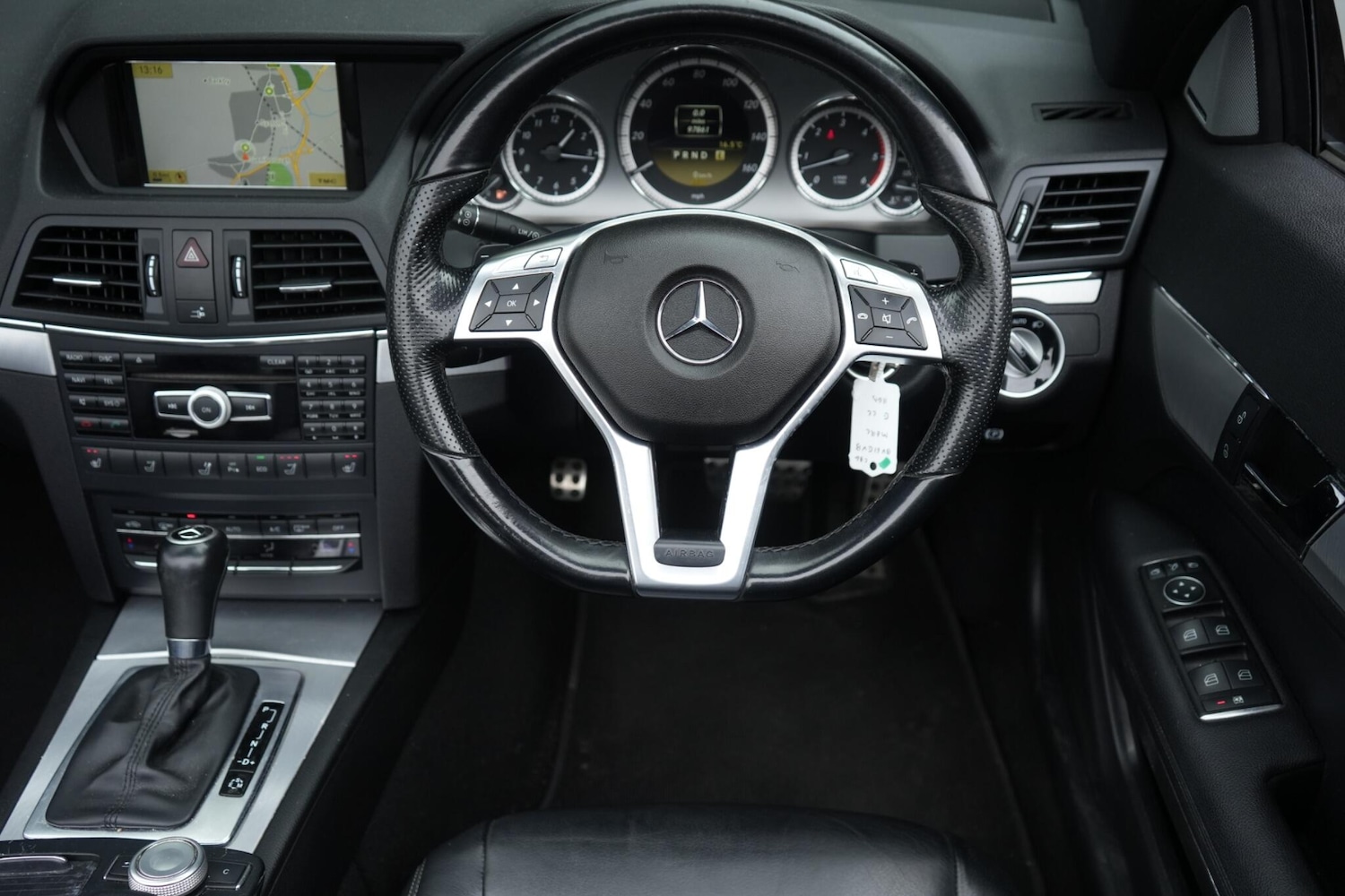 Used Mercedes-Benz E Class 2011 for sale - 76361511: Photo 37