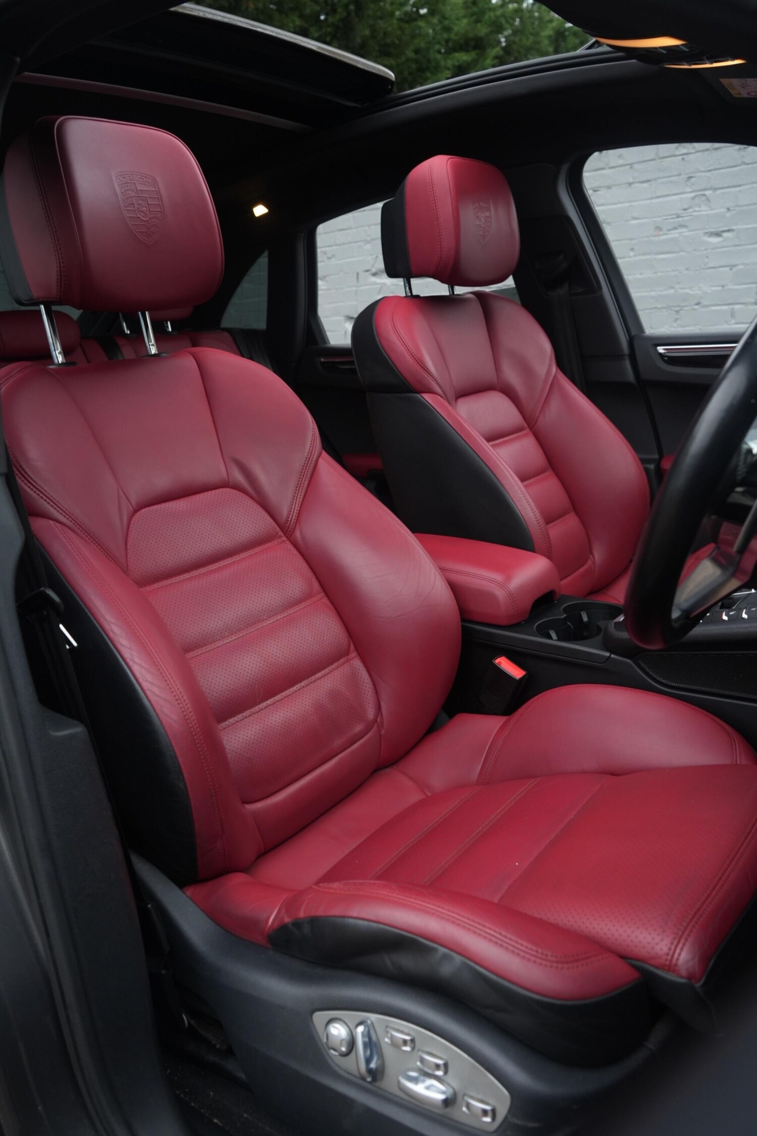 Used Porsche Macan for sale - 77611582: Photo 46