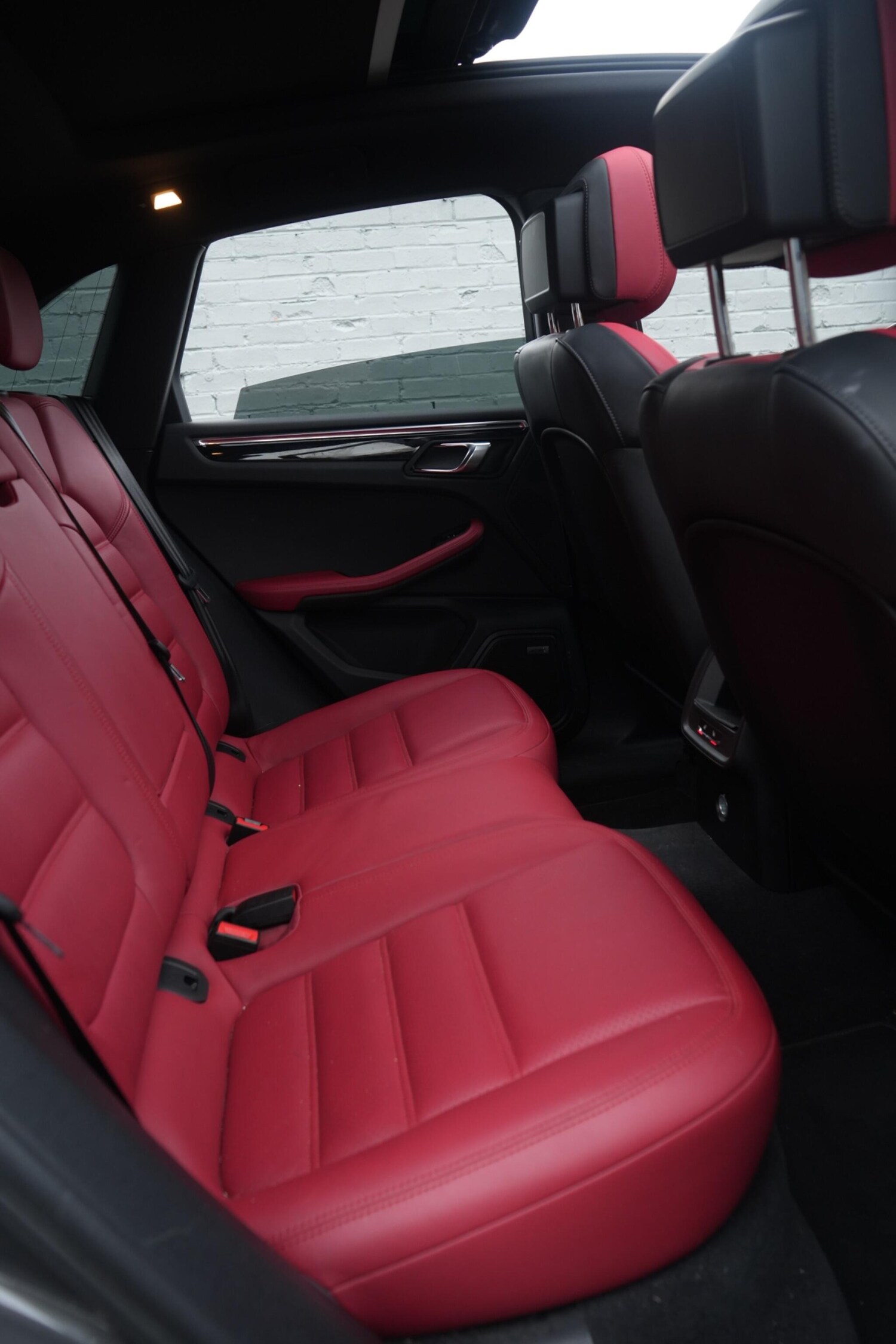 Used Porsche Macan for sale - 77611582: Photo 51