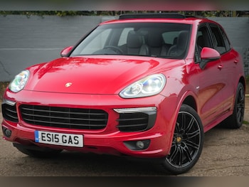 Used Porsche Cayenne 2015 for sale - 76522128: Photo