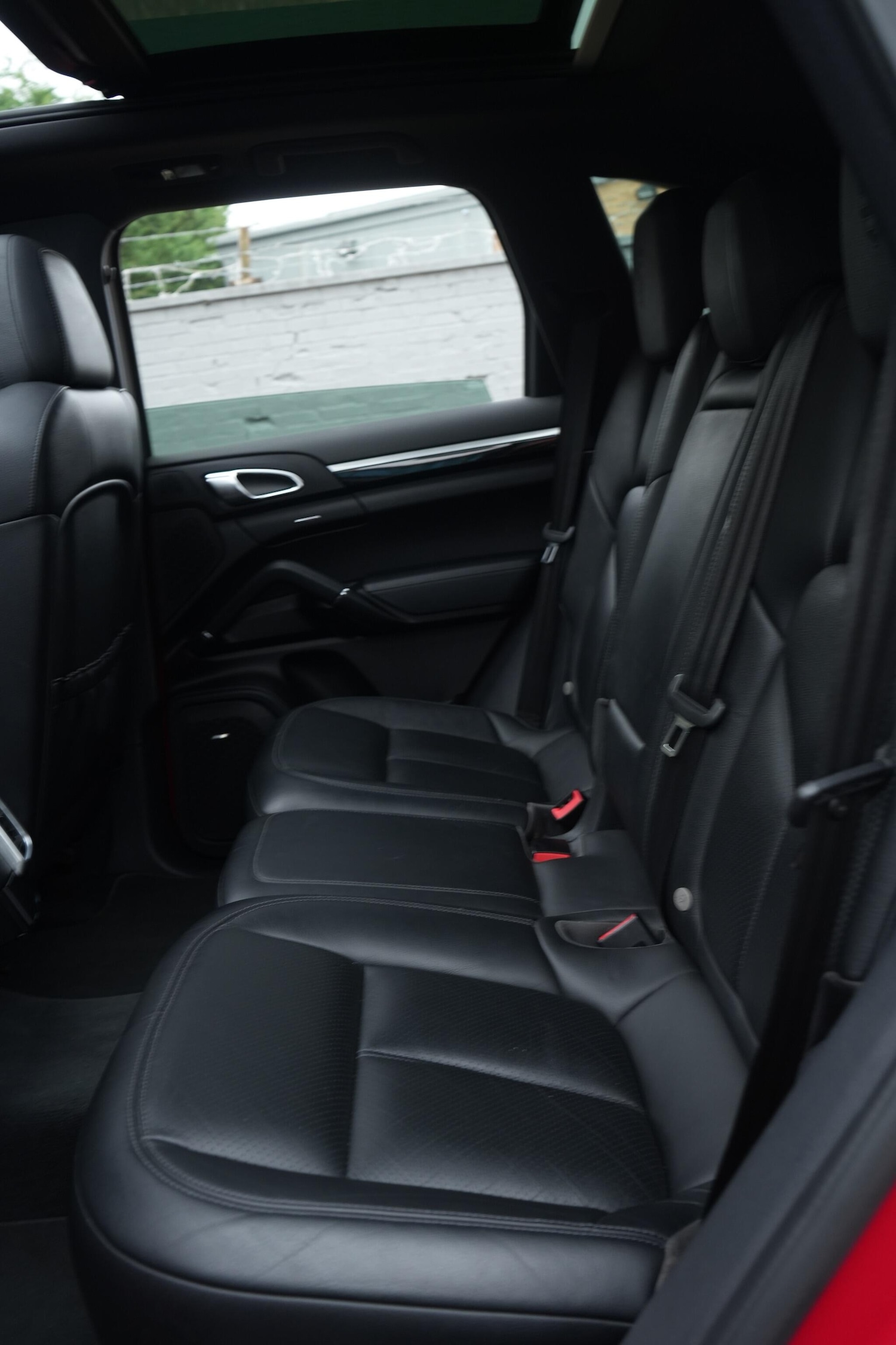 Used Porsche Cayenne 2015 for sale - 76522128: Photo 43