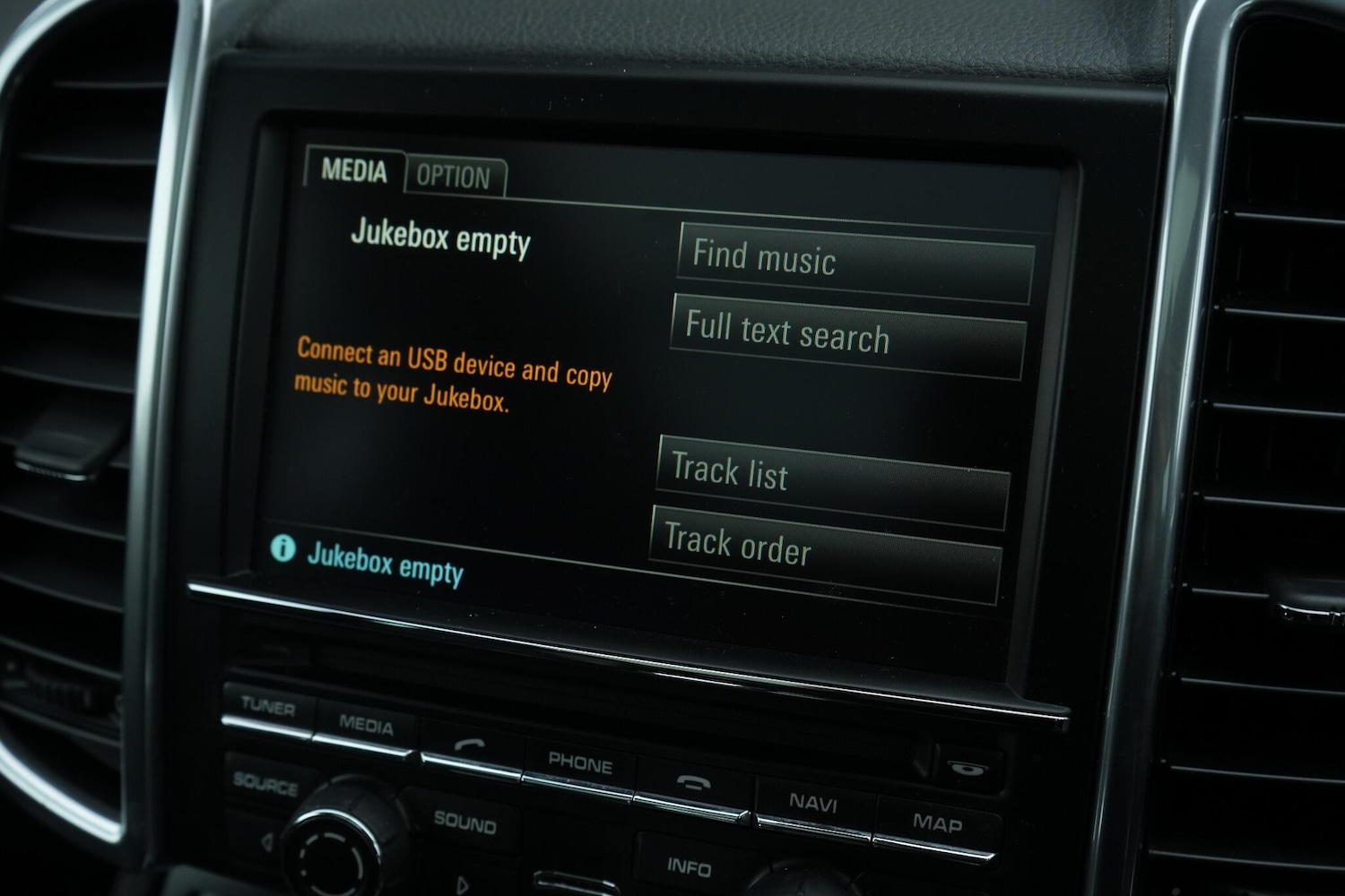 Used Porsche Cayenne 2015 for sale - 76522128: Photo 45