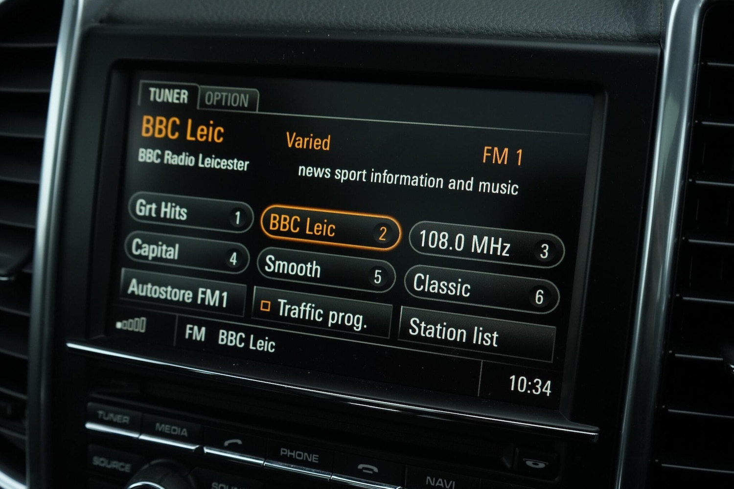 Used Porsche Cayenne 2015 for sale - 76522128: Photo 46