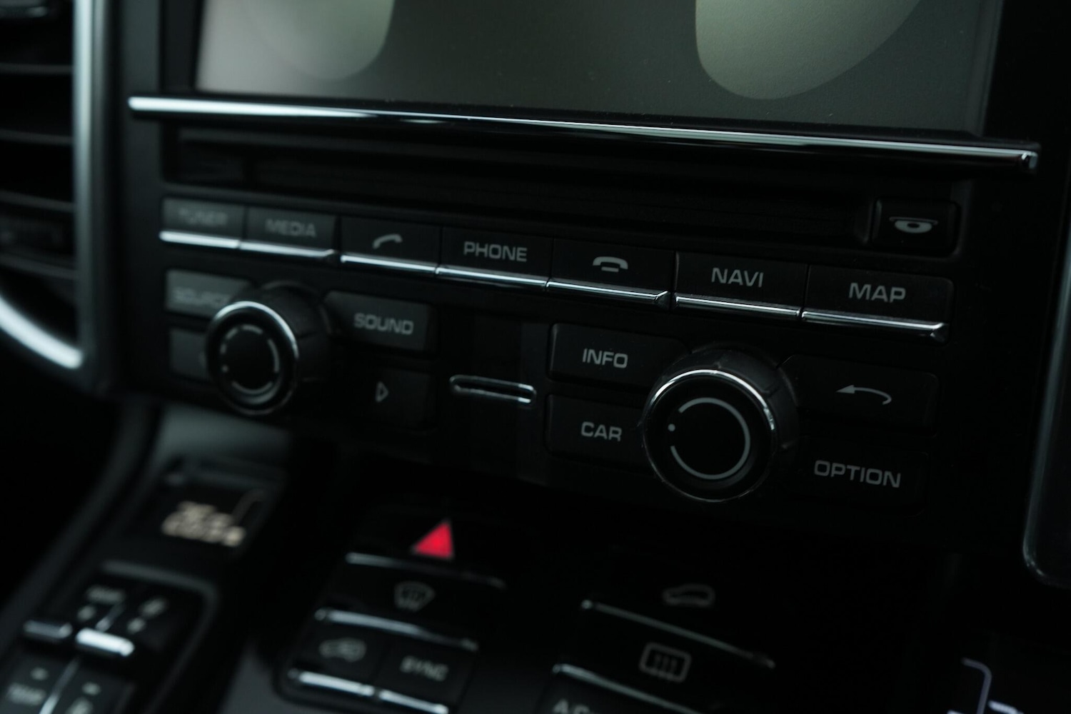 Used Porsche Cayenne 2015 for sale - 76522128: Photo 48