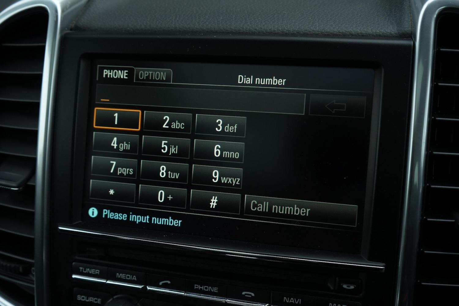 Used Porsche Cayenne 2015 for sale - 76522128: Photo 50