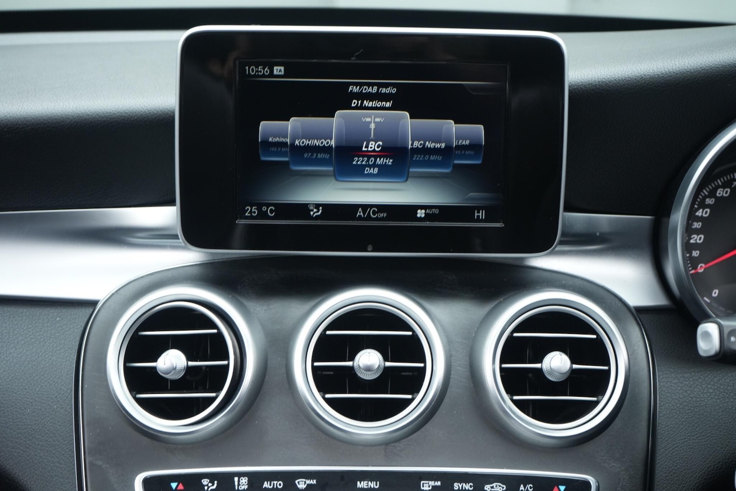 Used Mercedes-Benz C Class for sale - 77598728: Photo 28