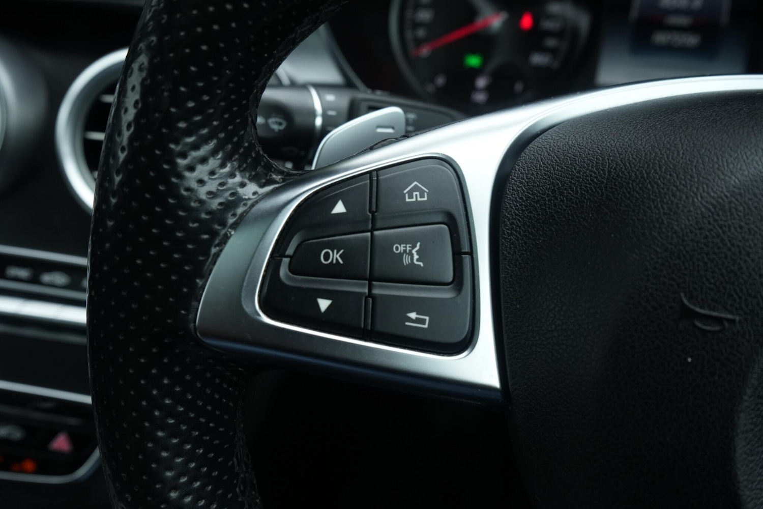 Used Mercedes-Benz C Class for sale - 77598728: Photo 39