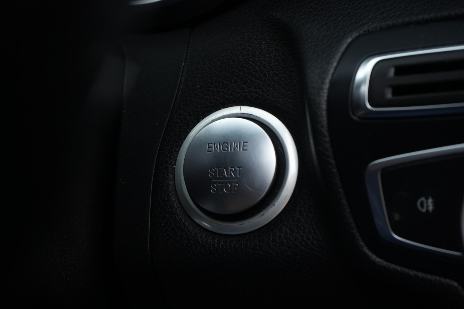 Used Mercedes-Benz C Class for sale - 77598728: Photo 8