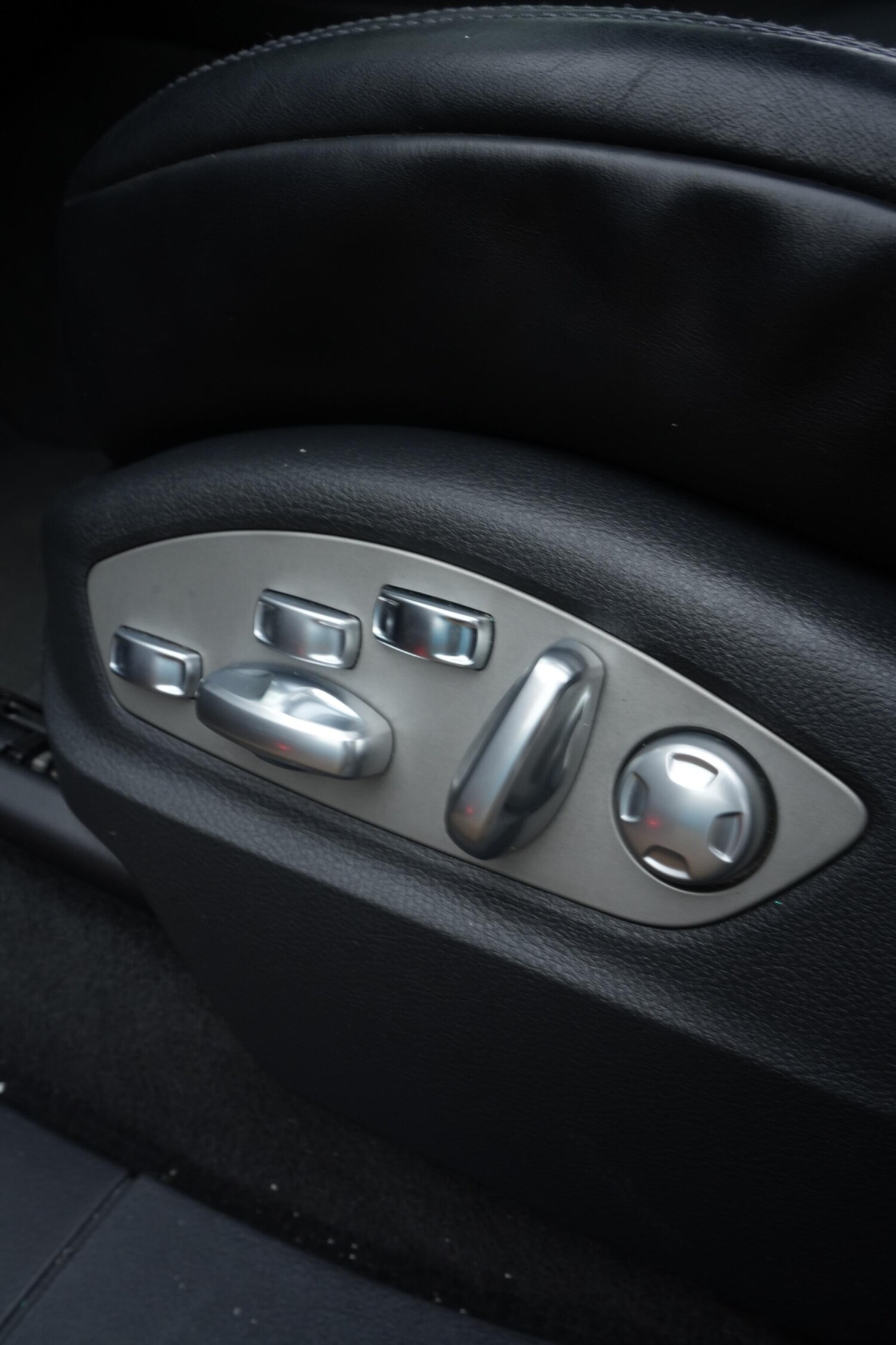Used Porsche Cayenne 2017 for sale - 76270840: Photo 41