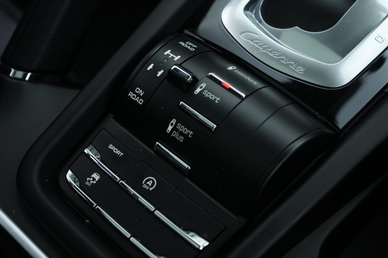 Used Porsche Cayenne 2017 for sale - 76270840: Photo 9