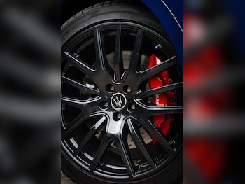 Used Maserati Levante 2020 for sale - 76995009: Photo