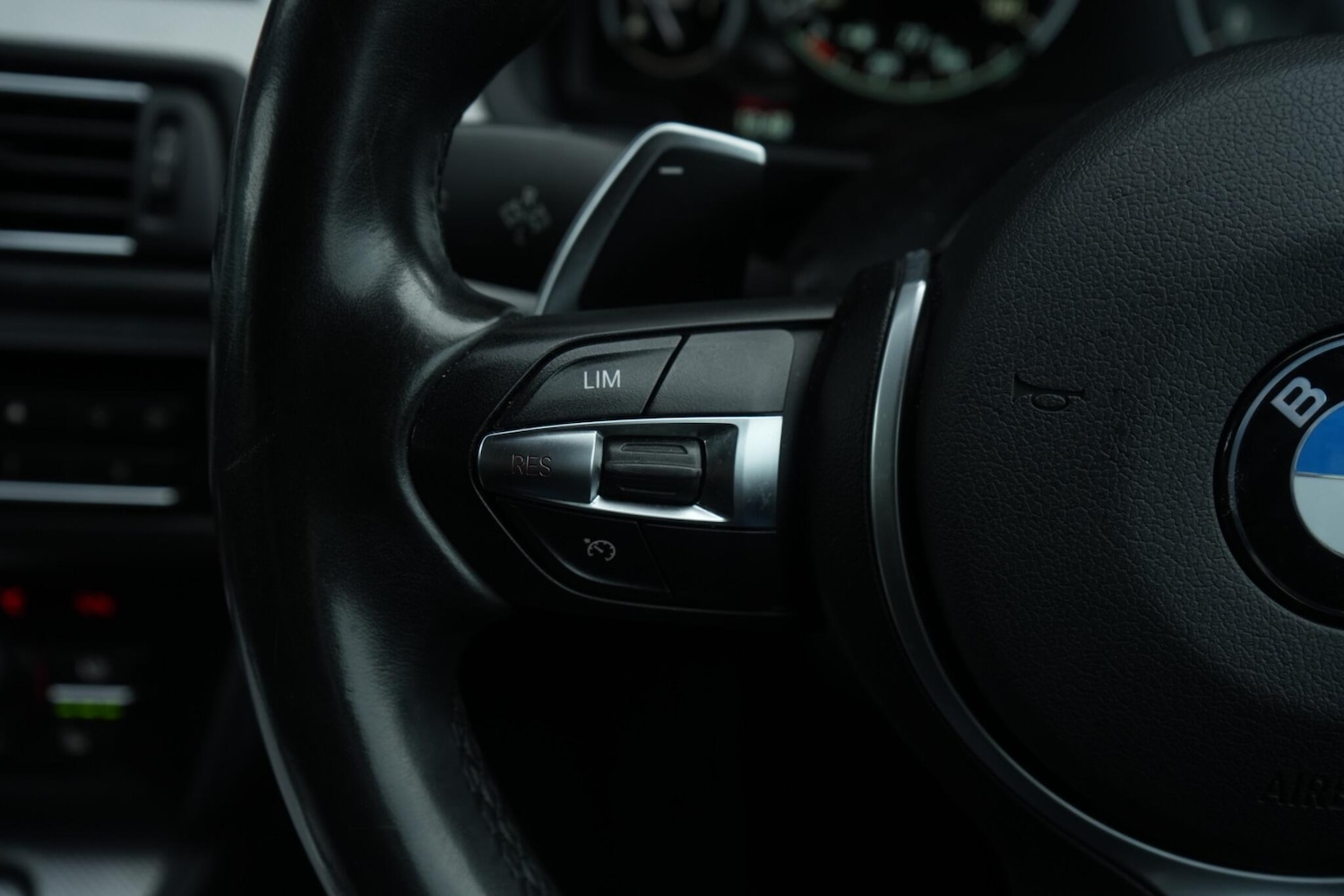 Used BMW 5 Series 2016 for sale - 77386871: Photo 42