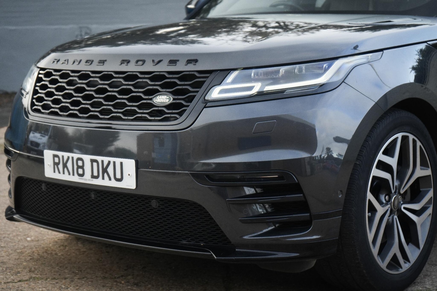 Used Land Rover Range Rover Velar 2018 for sale - 76645510: Photo 17