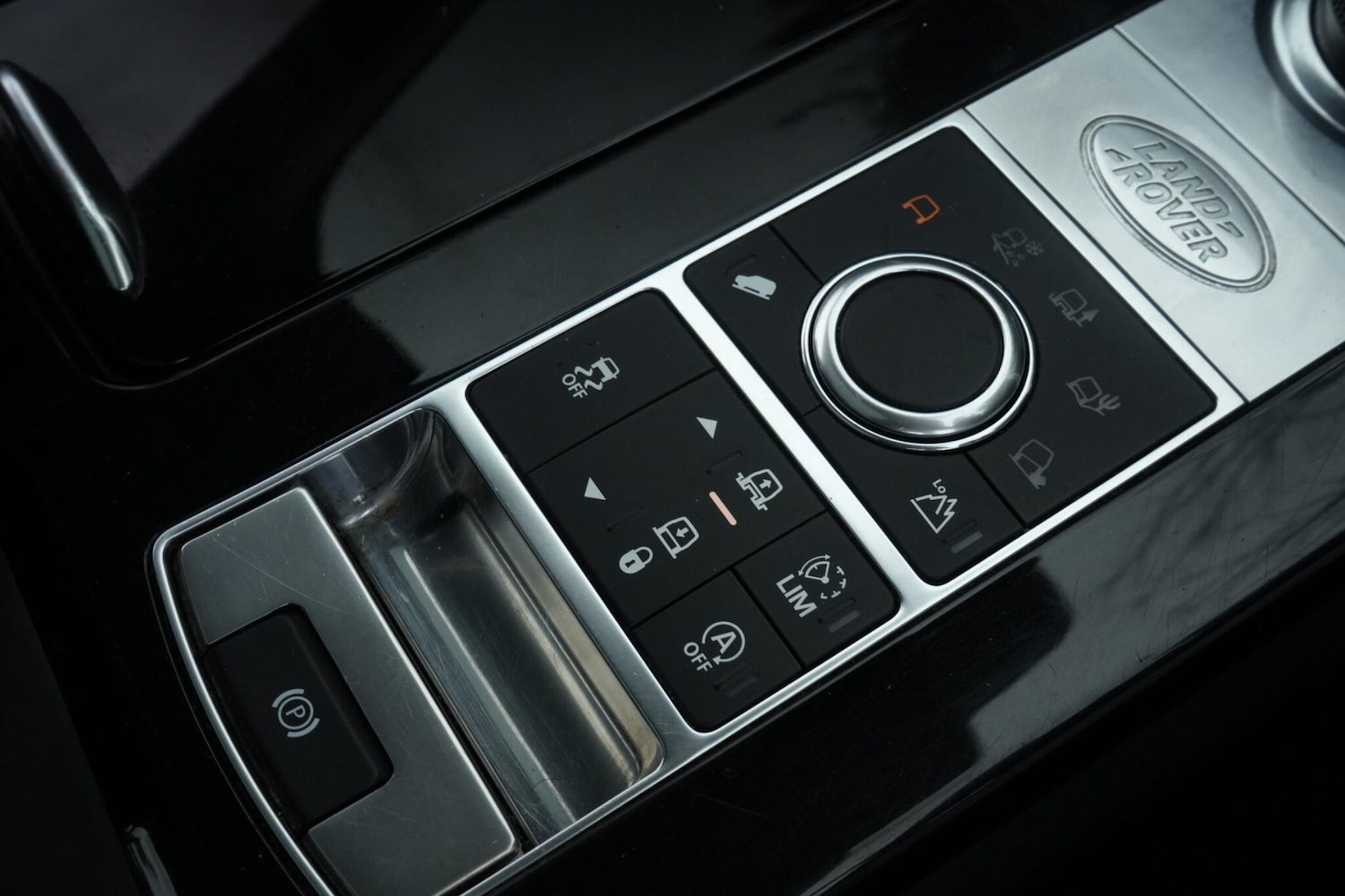 Used Land Rover Discovery 2017 for sale - 77683672: Photo 29