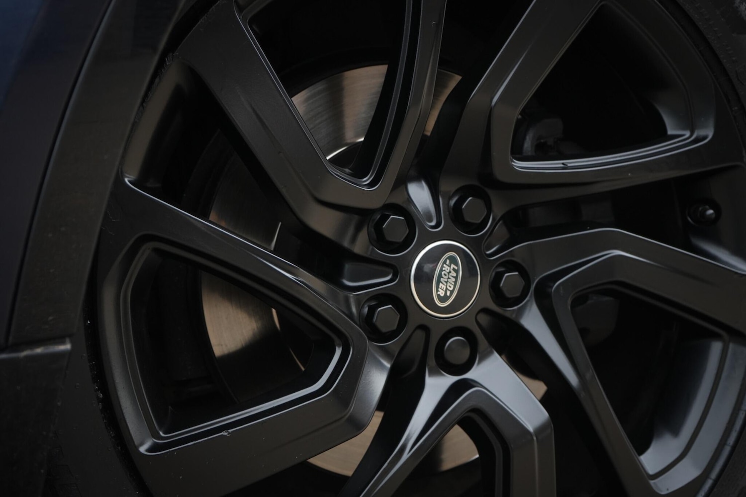 Used Land Rover Discovery 2017 for sale - 77683672: Photo 4