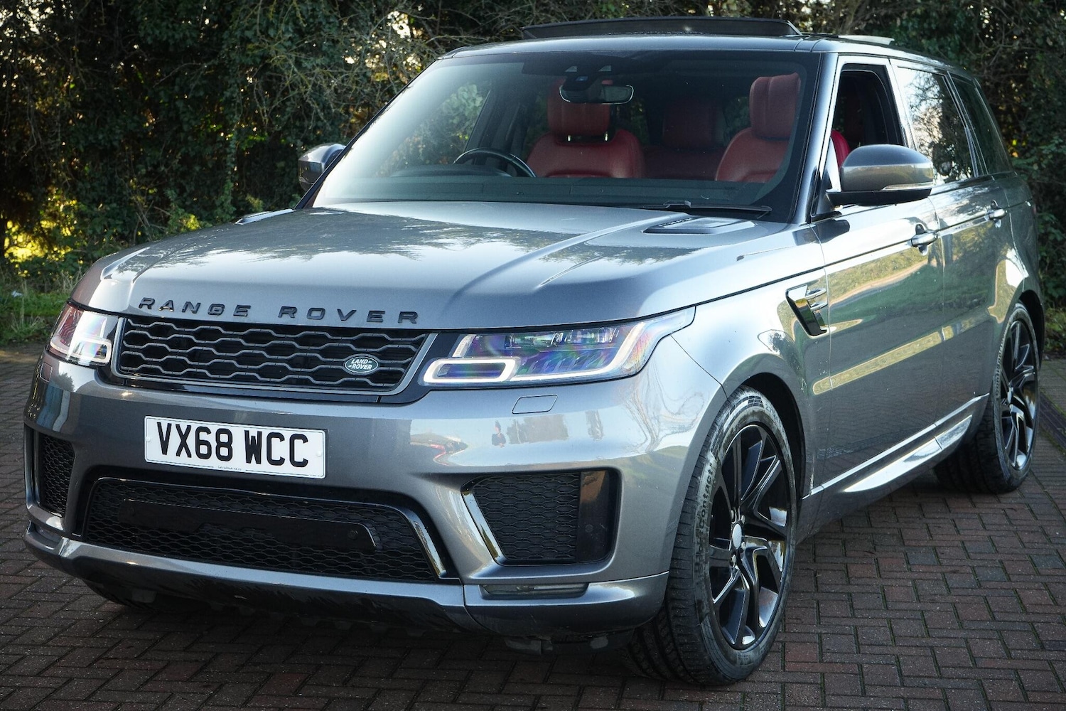 Used Land Rover Range Rover Sport 2018 for sale - 76759727: Photo 16