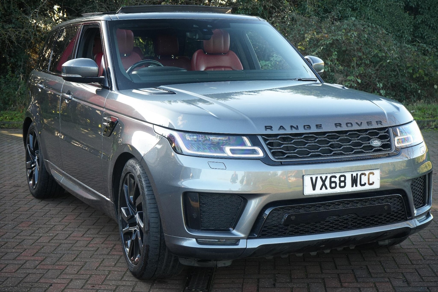 Used Land Rover Range Rover Sport 2018 for sale - 76759727: Photo 18