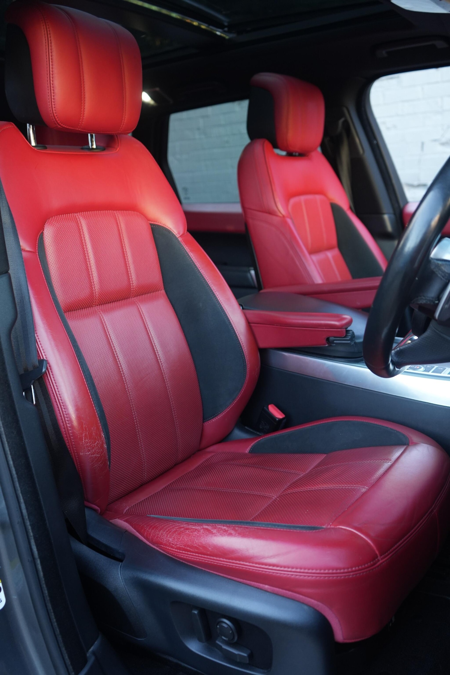 Used Land Rover Range Rover Sport 2018 for sale - 76759727: Photo 3