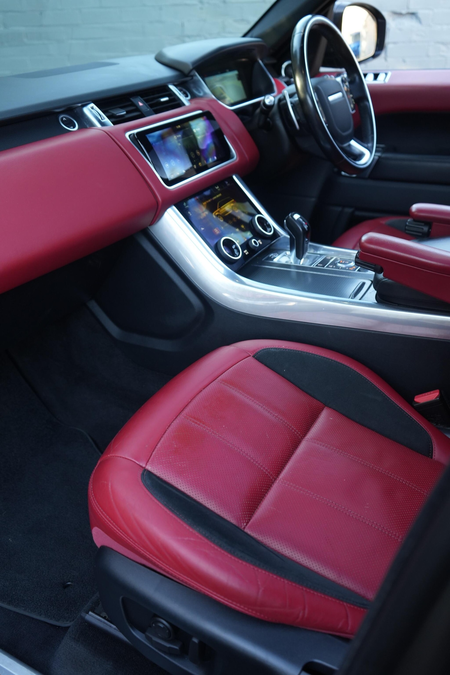 Used Land Rover Range Rover Sport 2018 for sale - 76759727: Photo 35