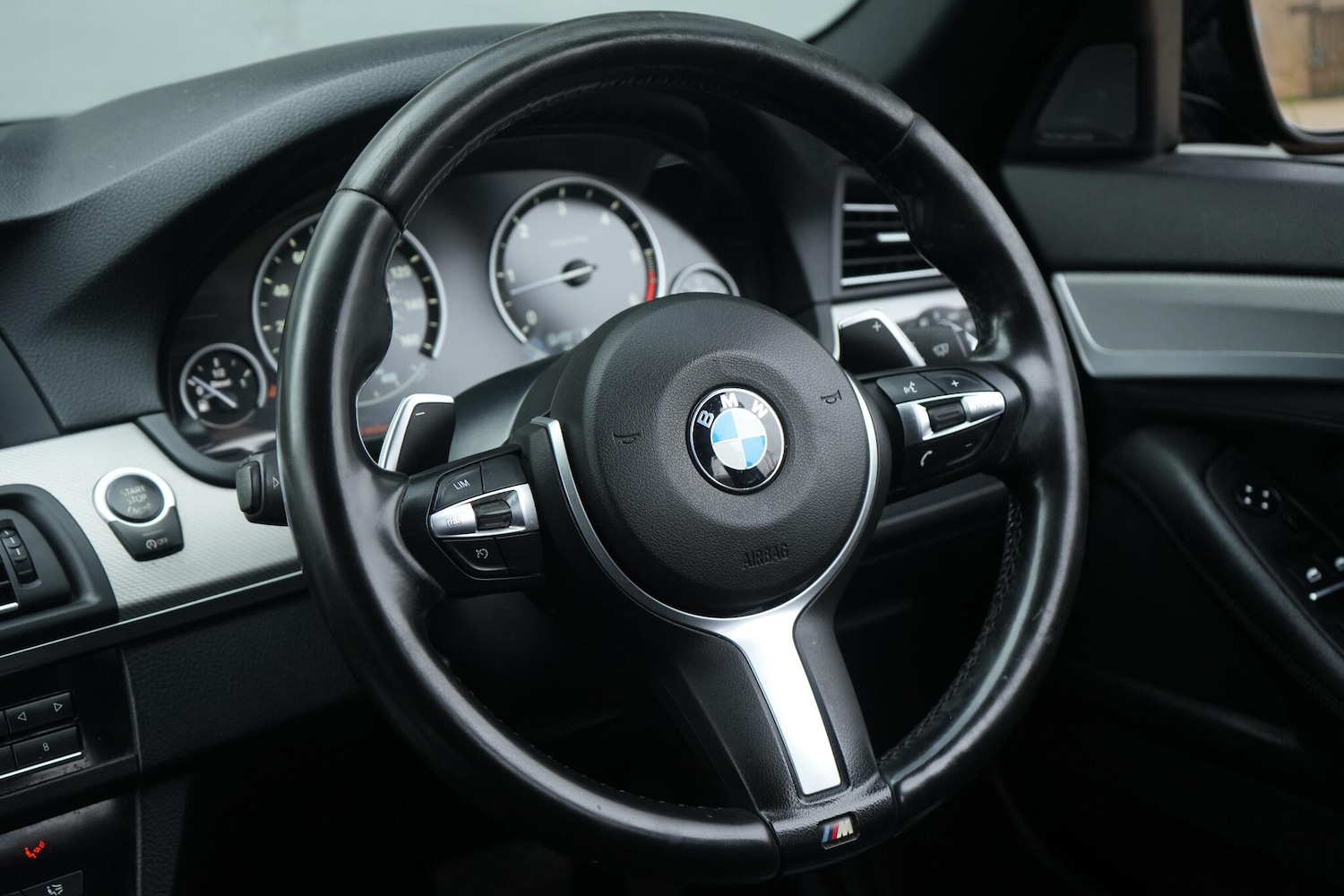 Used BMW 5 Series 2016 for sale - 76521592: Photo 23