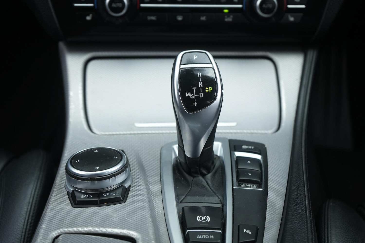 Used BMW 5 Series 2016 for sale - 76521592: Photo 33