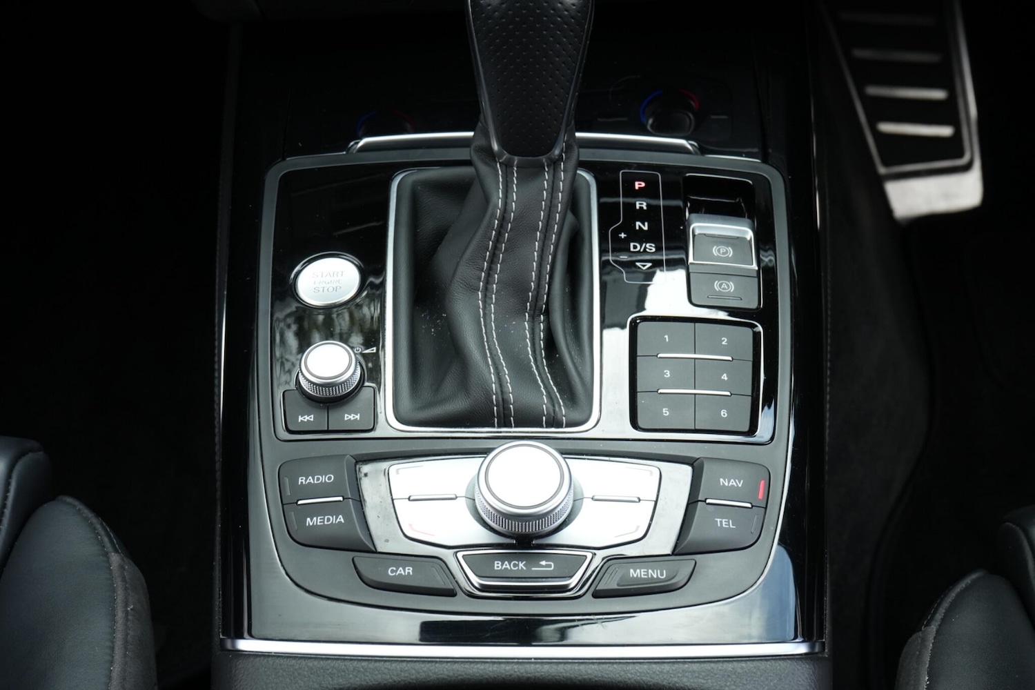 Vehicle 29