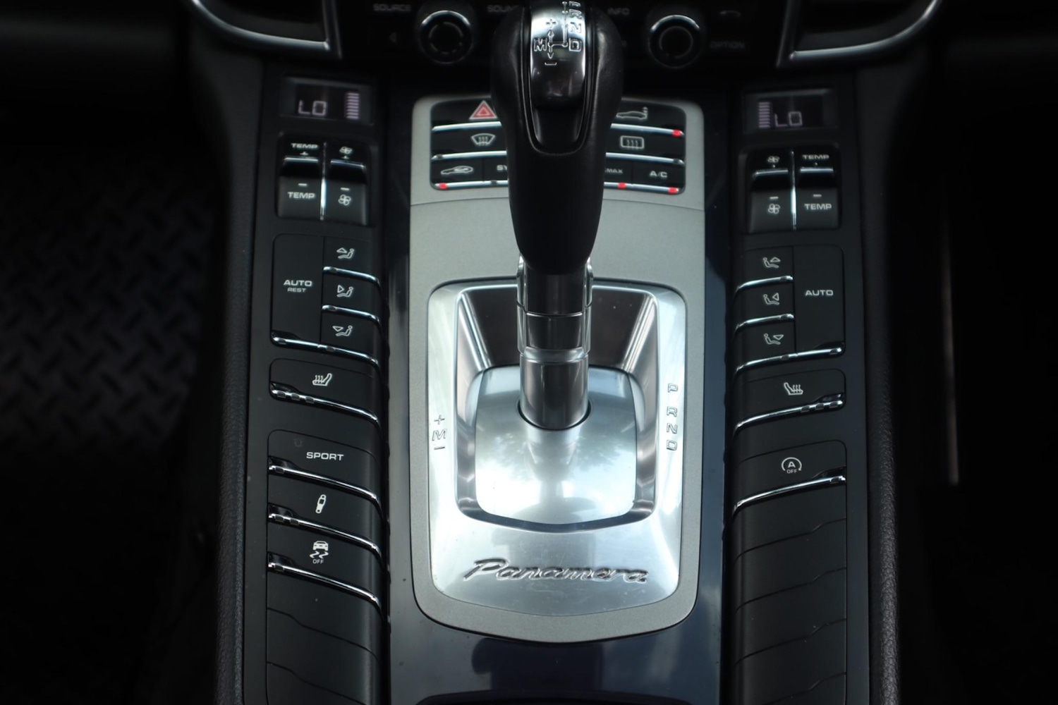 Used Porsche Panamera 2014 for sale - 77658899: Photo 38