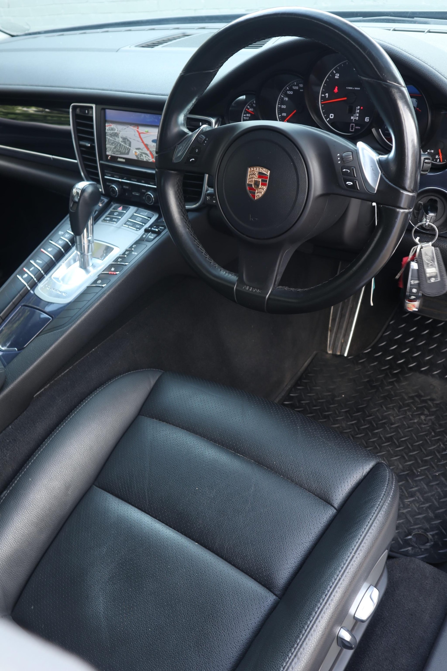 Used Porsche Panamera 2014 for sale - 77658899: Photo 40