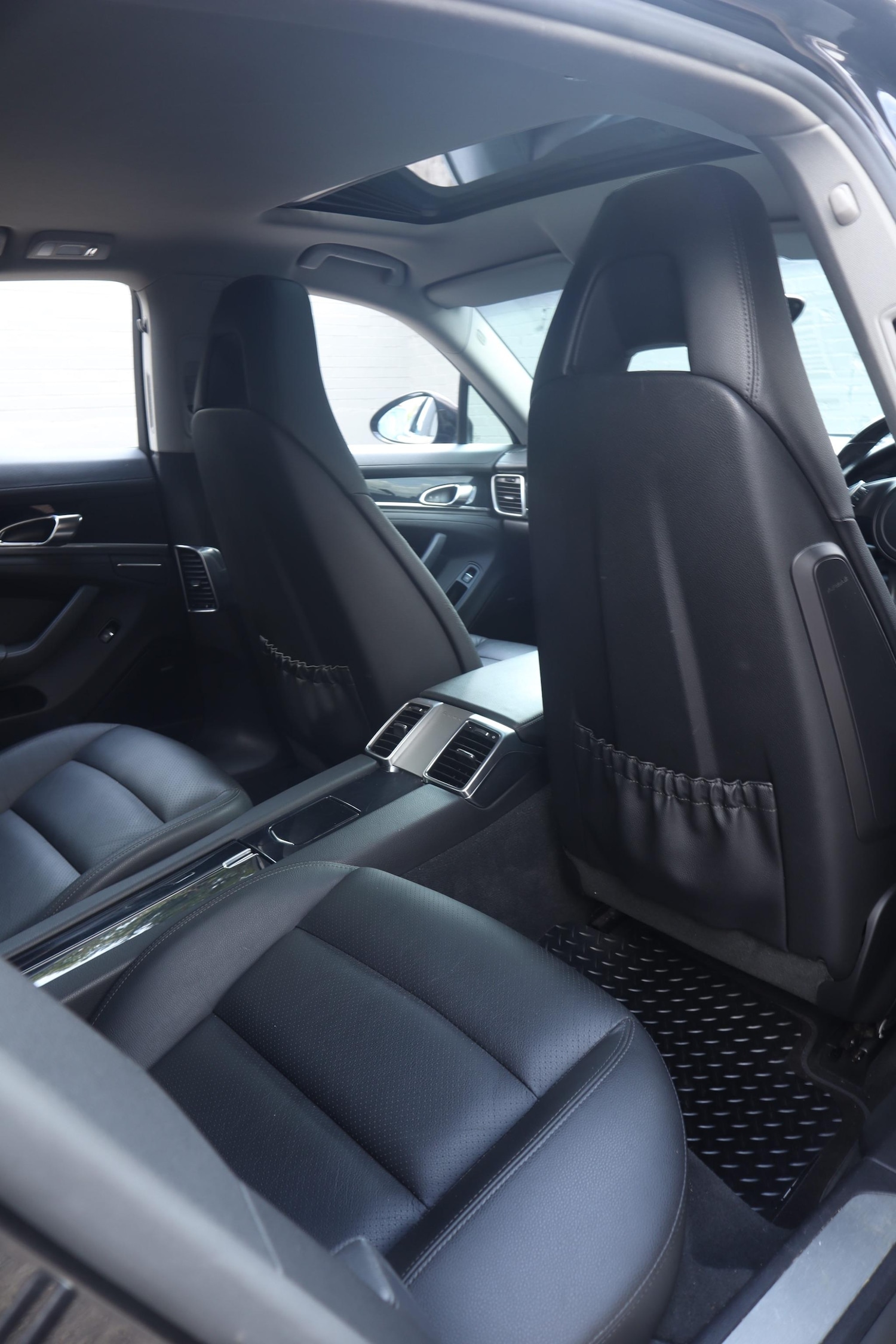 Used Porsche Panamera 2014 for sale - 77658899: Photo 44