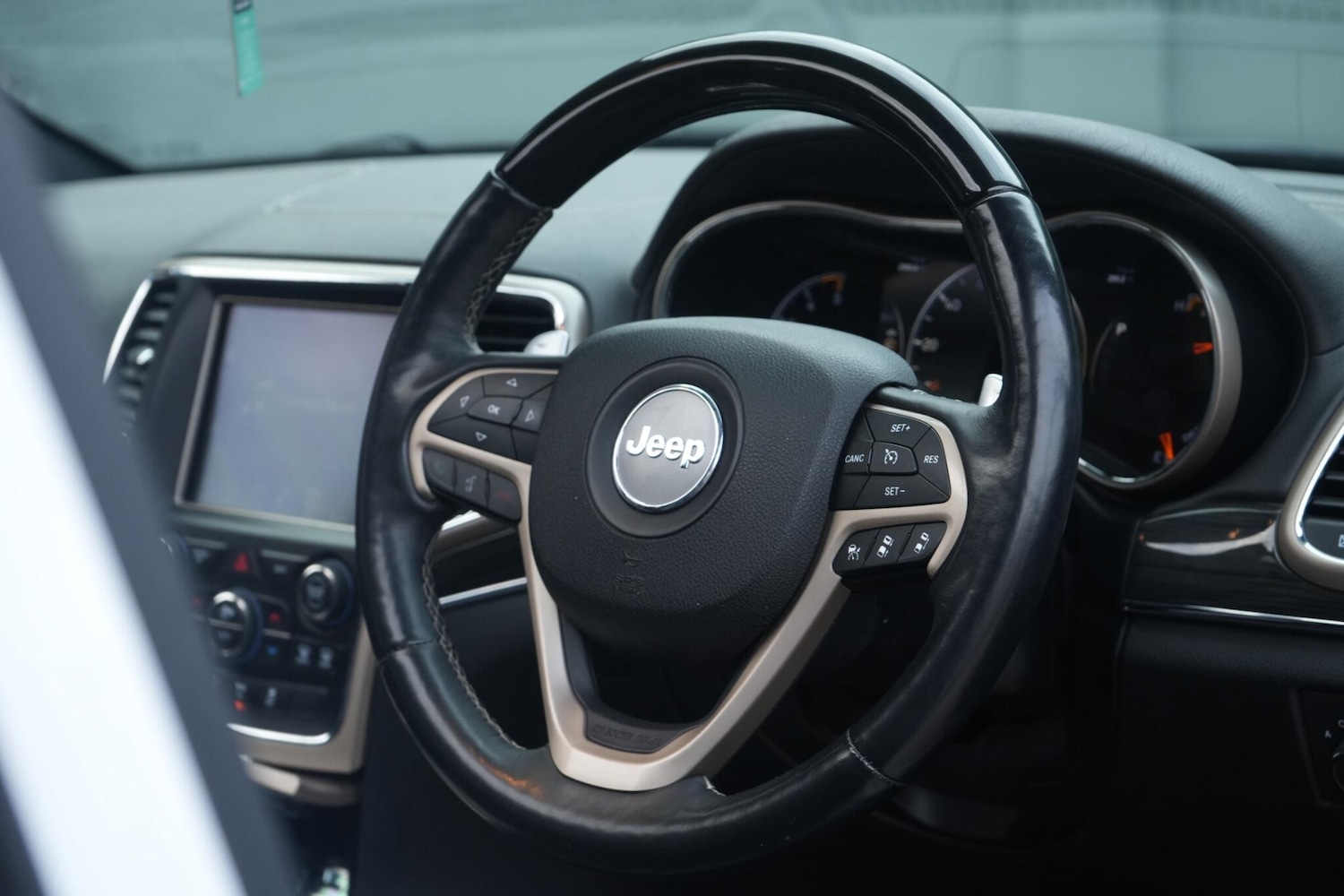 Used Jeep Grand Cherokee for sale - 77598708: Photo 3