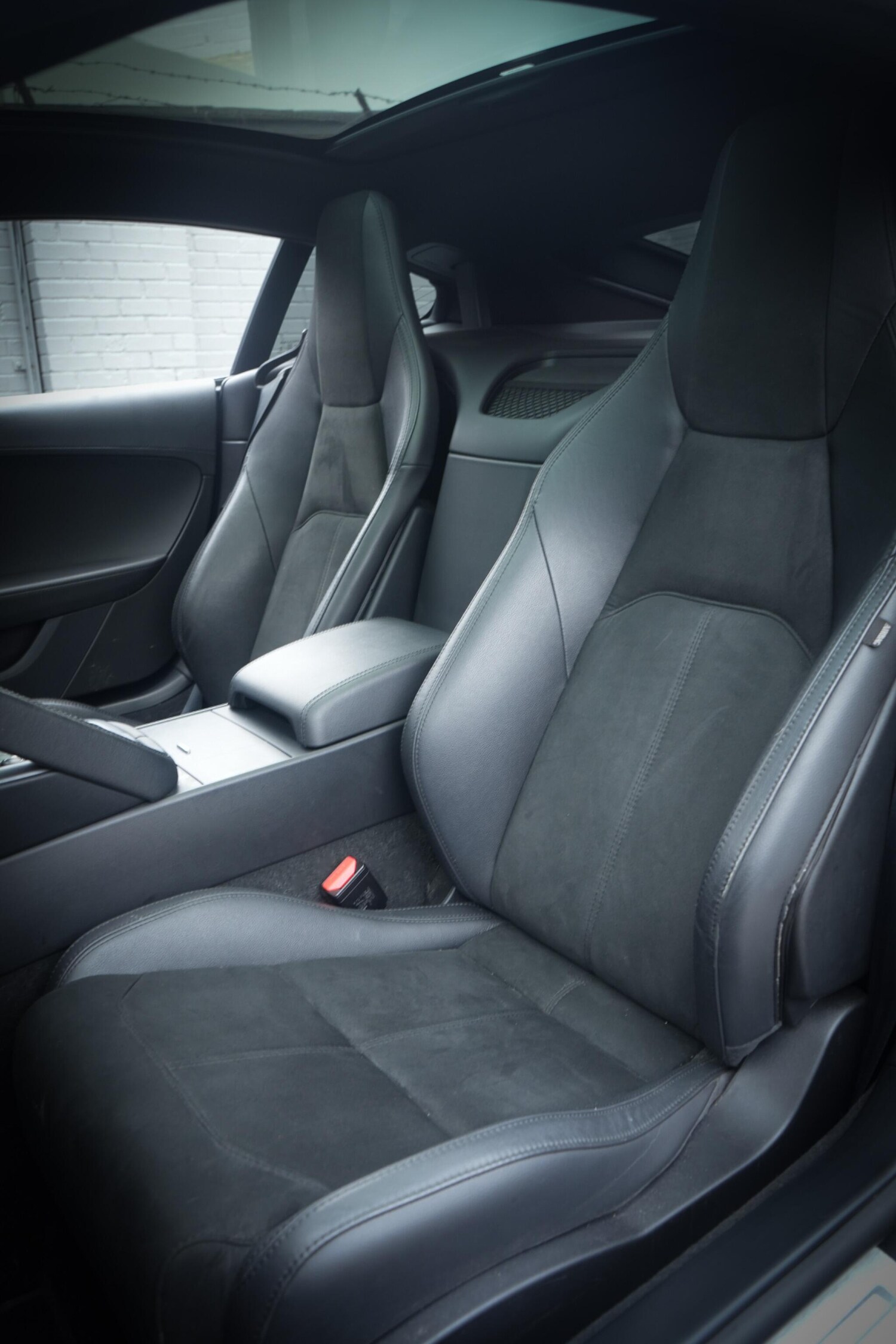 Used Jaguar F-Type for sale - 77484412: Photo 31