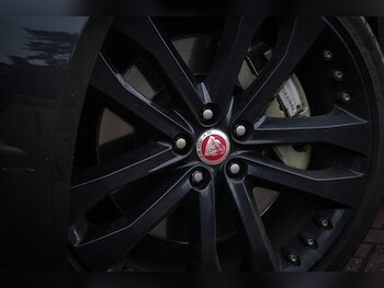 Used Jaguar F-Type 2018 for sale - 77484412: Photo