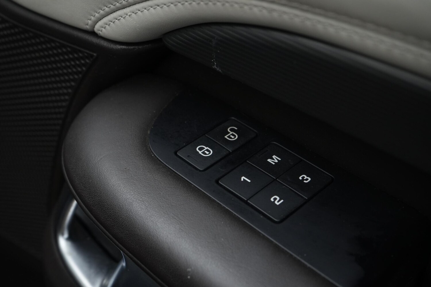 Used Land Rover Discovery for sale - 77808321: Photo 10